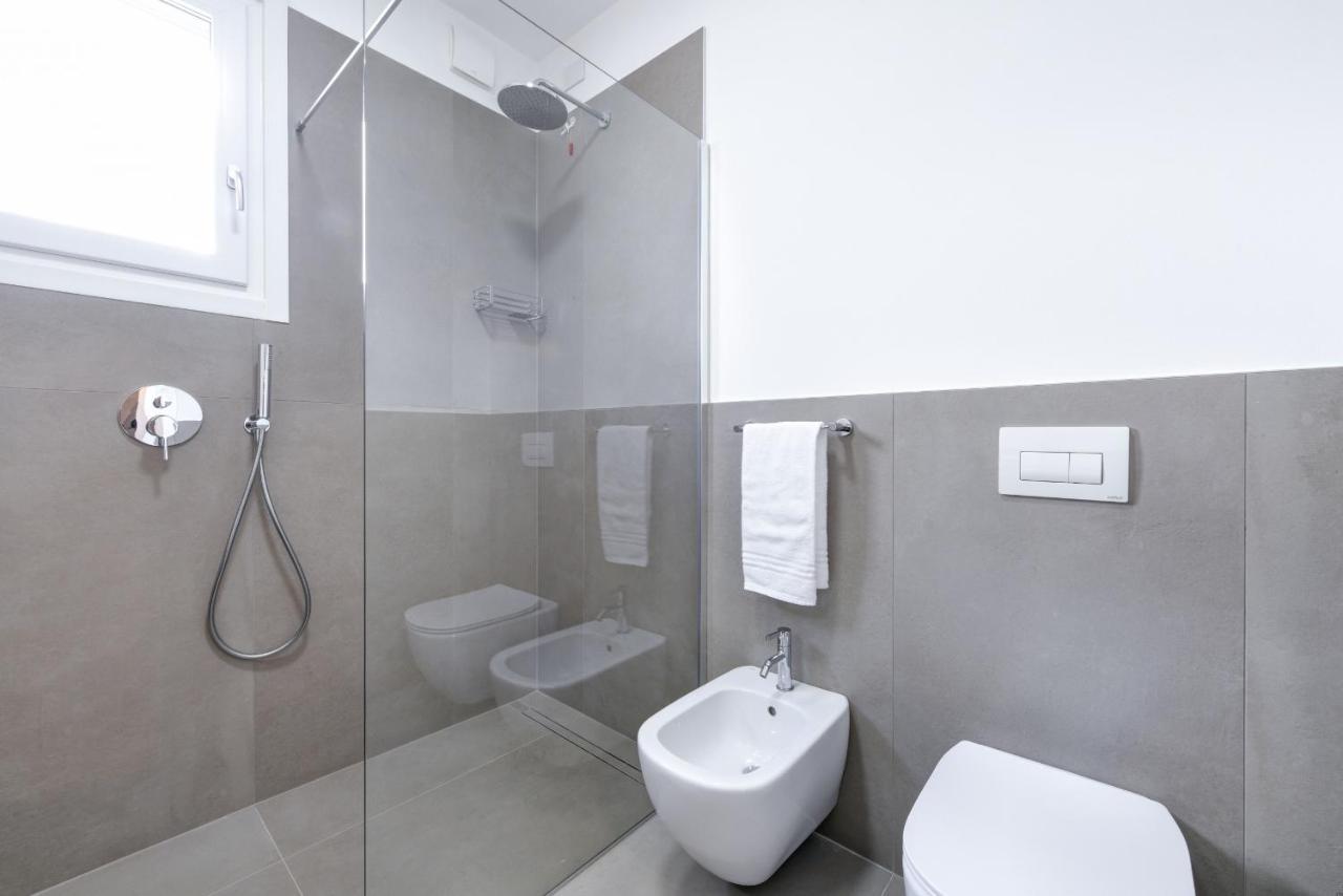 Opalia - Garda Lifestyle Apartment Peschiera del Garda